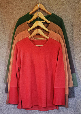  Pullover aus Wolljersey 