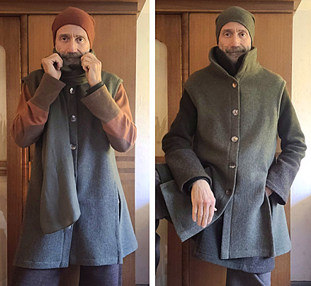  Lange Stehkragenweste aus Wollfleece 